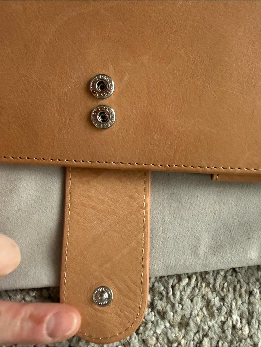 Moterm Veg Tanned Leather Weeks Cover